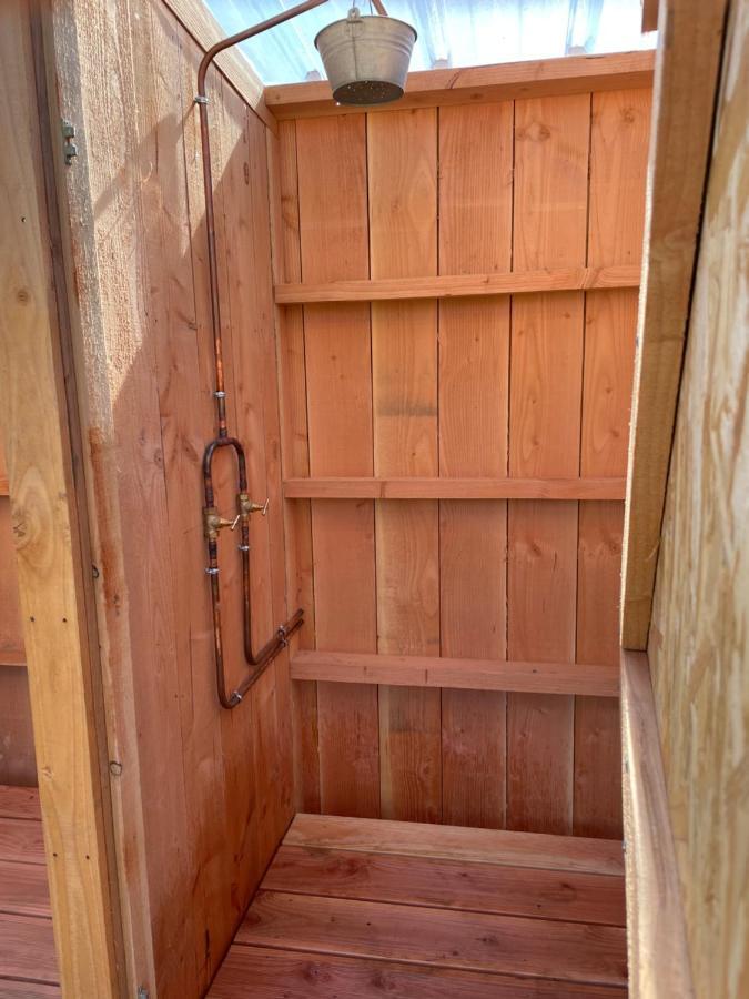 Terra-Tipike, Tipi A La Ferme Entre Terre Et Mer Trébry Екстериор снимка